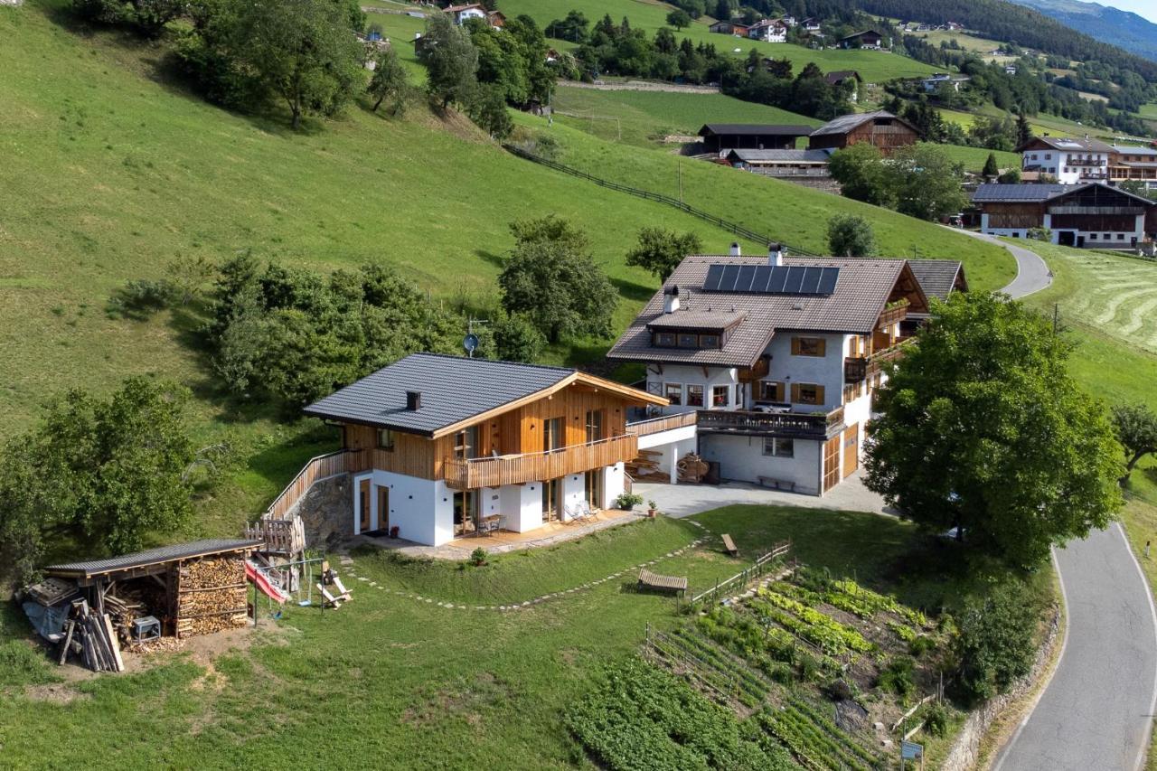 Hauserhof Chalet In Villanders - Moderne Wohnungen Mit 2 Badezimmer Und 2 Schlafzimmer Dış mekan fotoğraf