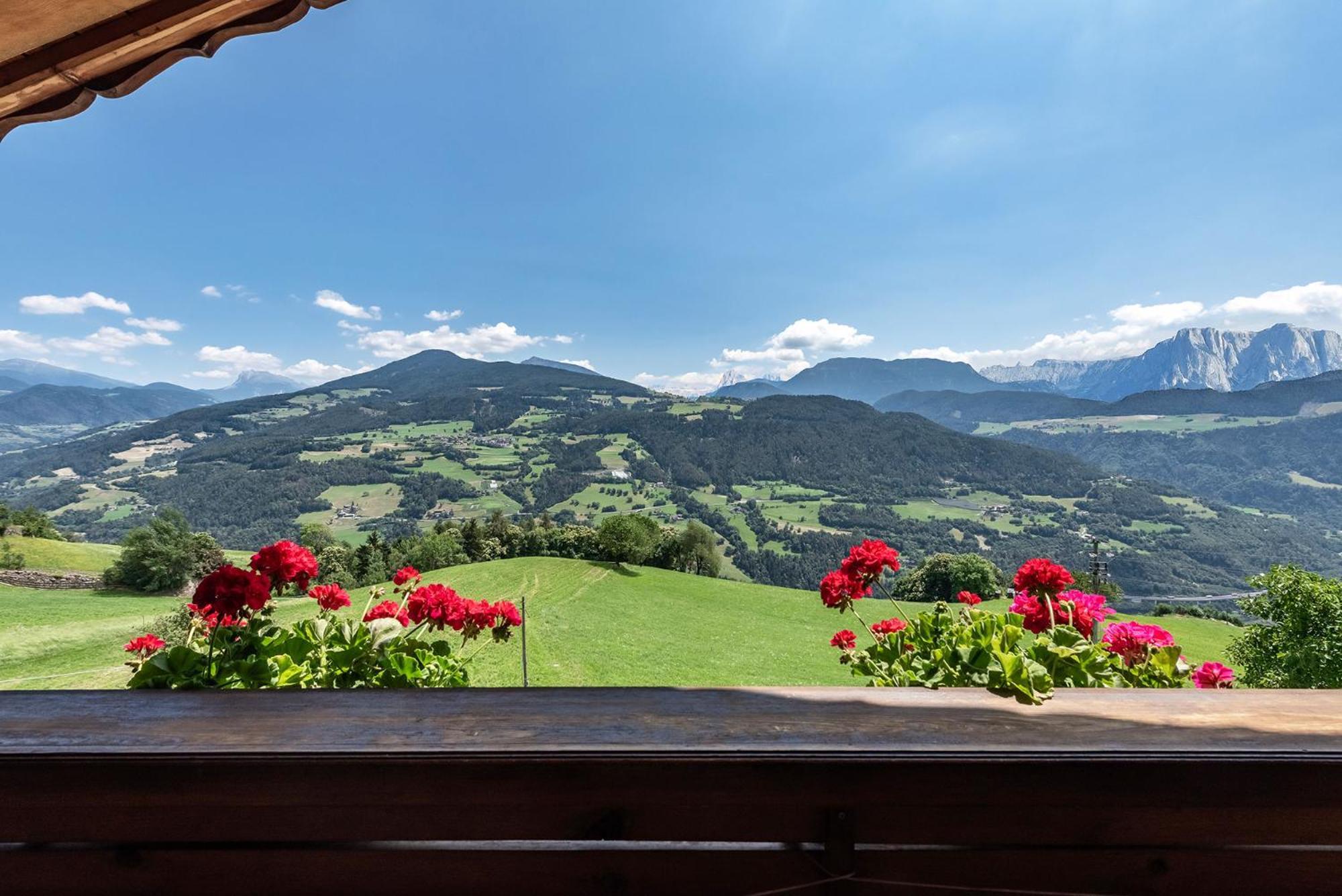 Hauserhof Chalet In Villanders - Moderne Wohnungen Mit 2 Badezimmer Und 2 Schlafzimmer Dış mekan fotoğraf