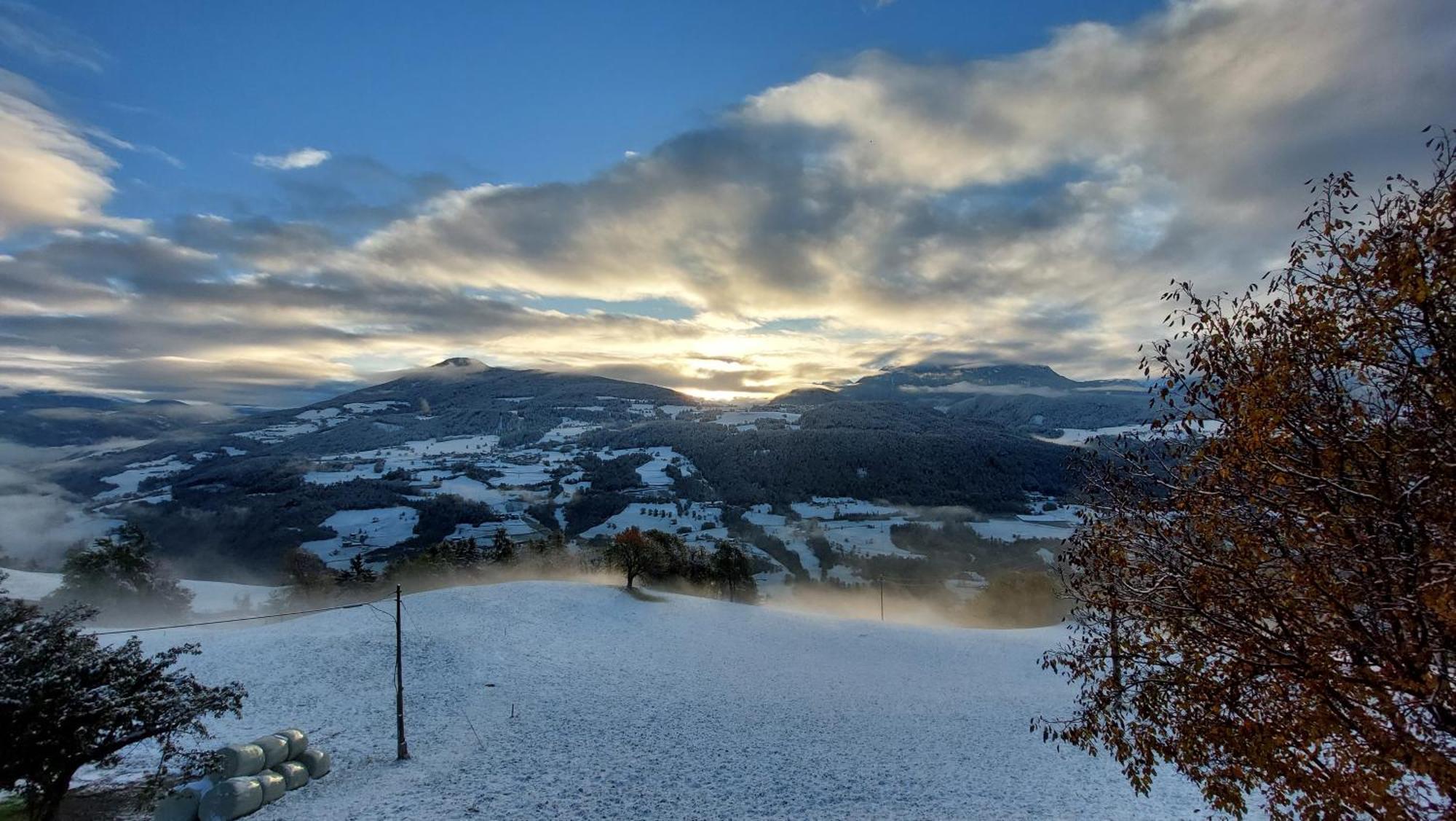 Hauserhof Chalet In Villanders - Moderne Wohnungen Mit 2 Badezimmer Und 2 Schlafzimmer Dış mekan fotoğraf